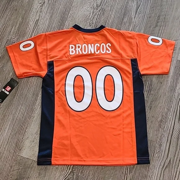 NFL Denver Broncos Jersey Size Medium 10/12
